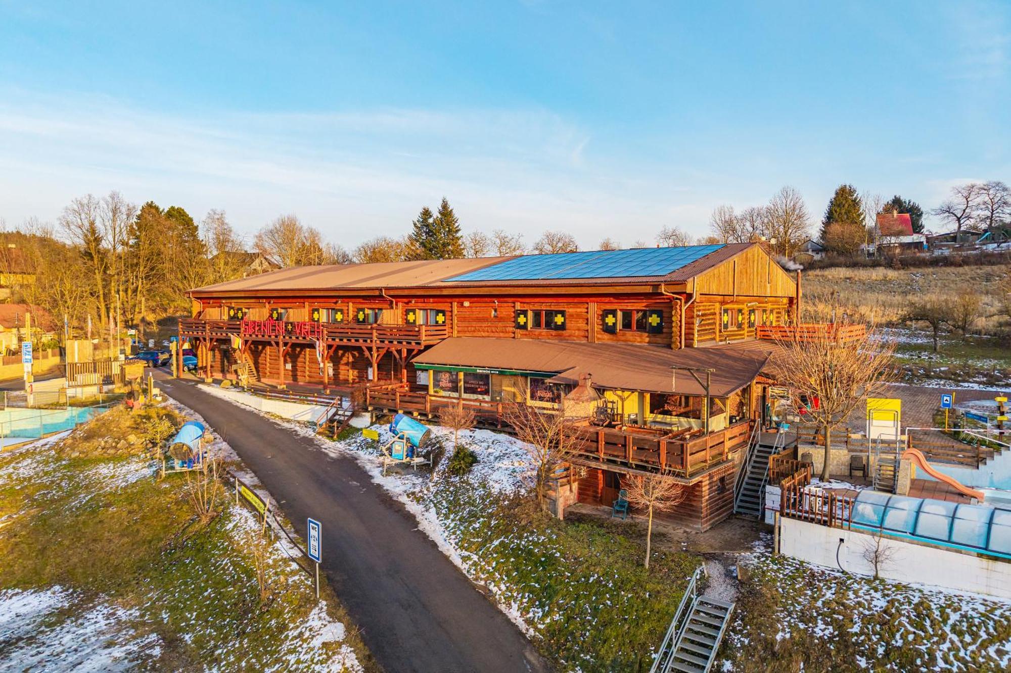 Sport-hotel Šibeniční vrch Mnichovice Exterior foto