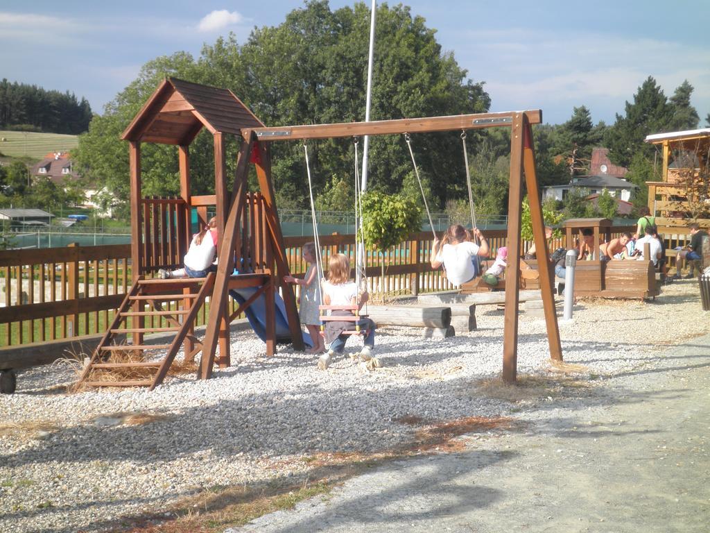 Sport-hotel Šibeniční vrch Mnichovice Exterior foto