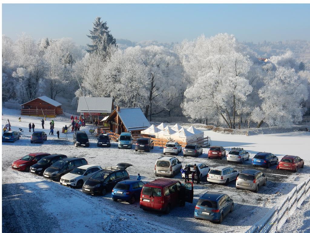 Sport-hotel Šibeniční vrch Mnichovice Exterior foto
